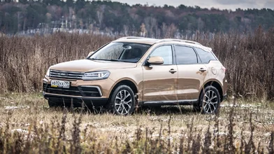 1-1 Zotye-Coupa-tri-chetverti.webp