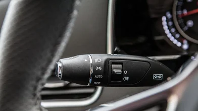 15 Zotye-Coupa-podrulevye-pereklyuchateli.jpg 15 Zotye-Coupa-podrulevye-pereklyuchateli.jpg