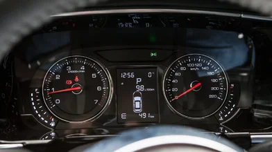 16 Zotye-Coupa-pribornaya-panel-2.jpg 16 Zotye-Coupa-pribornaya-panel-2.jpg